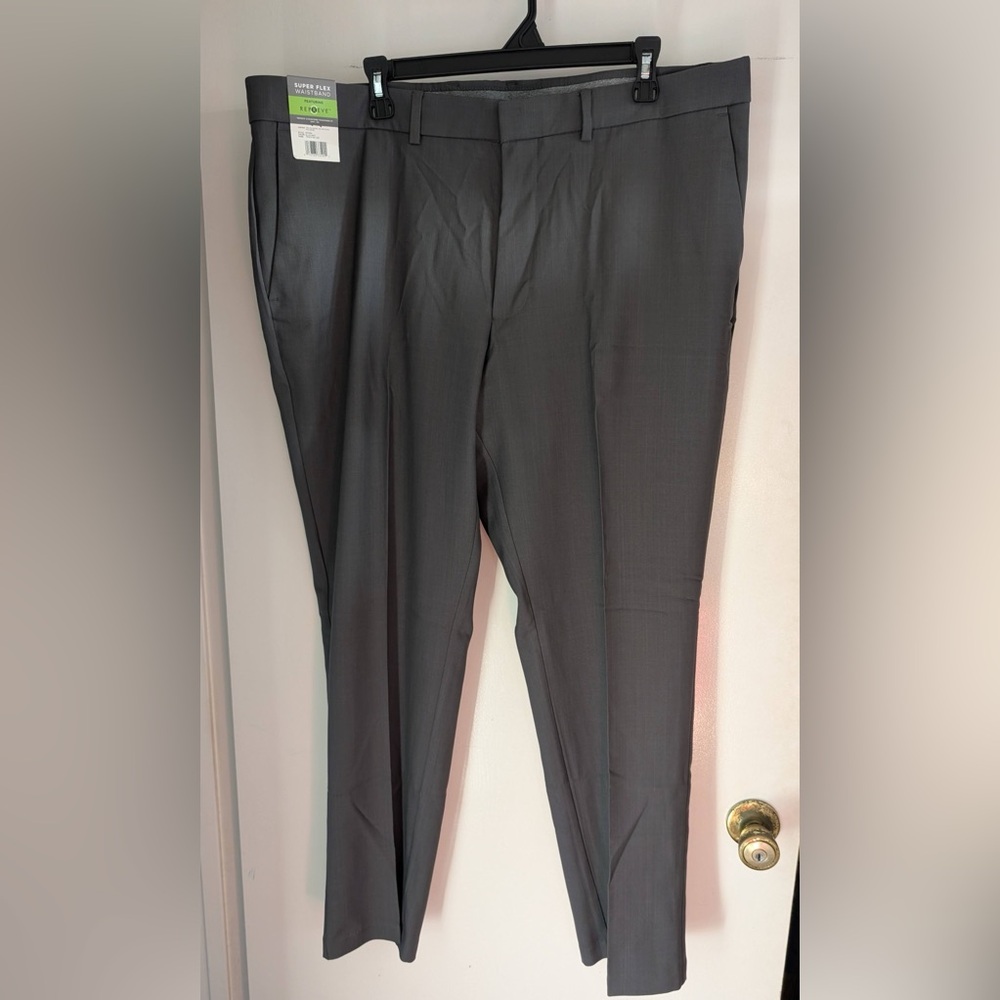 Gray Classic Dress Pants with Straight-Leg Cut